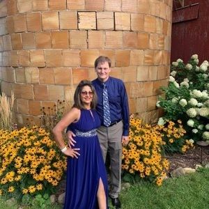 Meet your Posher, Connie